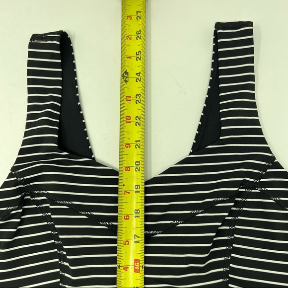 Lululemon Black Striped Tank Top 6 - Picture 6 of 7